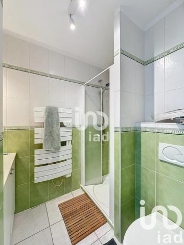 Appartement 5 pièces de 100 m² à Annecy (74000)