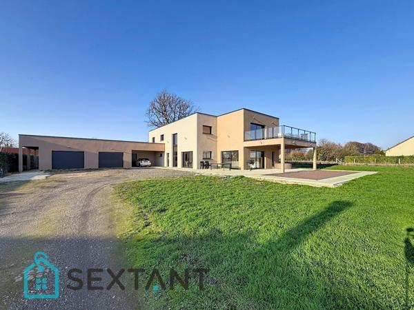 Maison 380 m2 terrain de 1800 m2