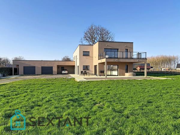 Maison 380 m2 terrain de 1800 m2