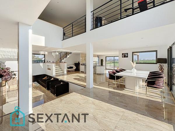 Maison 380 m2 terrain de 1800 m2