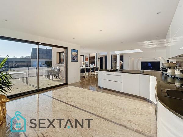 Maison 380 m2 terrain de 1800 m2