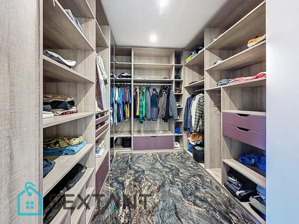 Maison 380 m2 terrain de 1800 m2