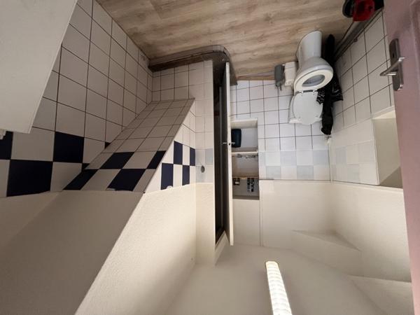Immeuble à vendre |  Pons |  44 m²