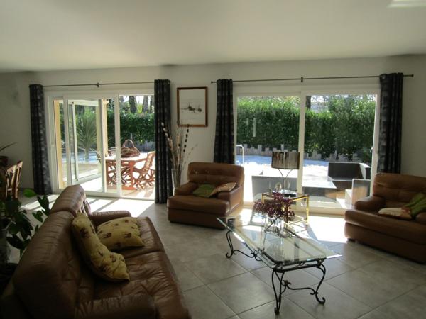 Très belle maison 146m², 3 chambres, piscine, terrain 2358m²