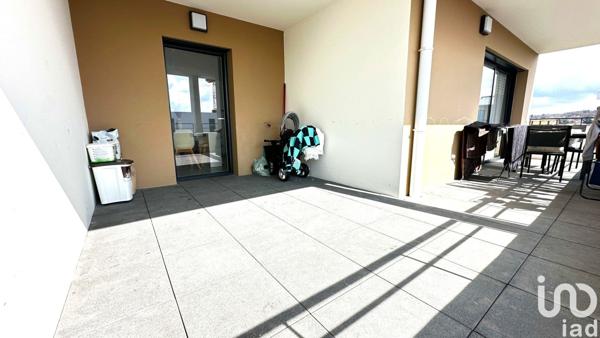 Appartement 4 pièces de 100 m² à Andrézieux-Bouthéon (42160)