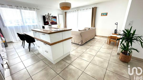 Appartement 4 pièces de 100 m² à Andrézieux-Bouthéon (42160)