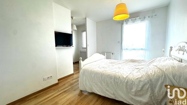 Appartement 4 pièces de 100 m² à Andrézieux-Bouthéon (42160)