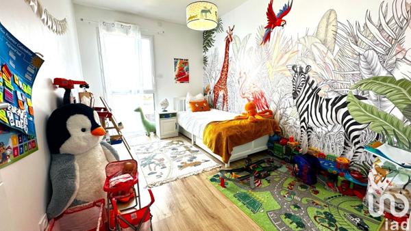 Appartement 4 pièces de 100 m² à Andrézieux-Bouthéon (42160)