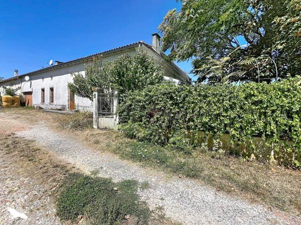 Maison à vendre 150 500 € Baignes-Sainte-Radegonde 5 p 171 m² DPE F