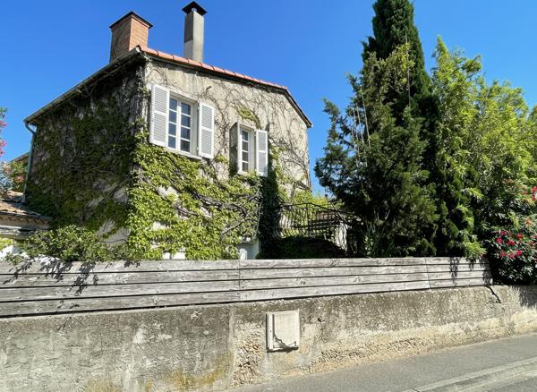 EXCLUSIVITE AVIGNON LE PONTET - RUE PANISSET - MAISON 3 APPARTEMENTS AVEC TERRAIN 620 M² A VENDRE CENTRE VILLE