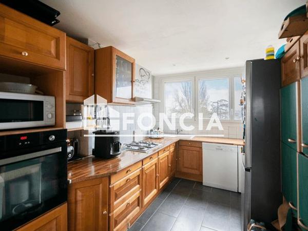 À vendre Appartement 4 pièces 75.6 m² - Fleury-les-aubrais 45400