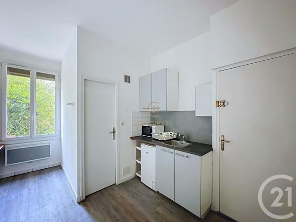 Appartement Studio à vendre  1 pièce - 17 m 2   LYON  - 69008