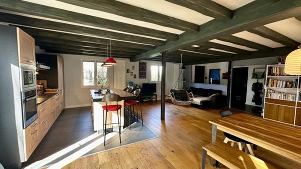 Maison à vendre 142m² MARTIGNAS SUR JALLE (33)