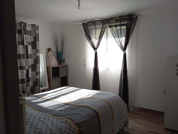 Maison 128 m² environ sur 19920 m² de terrain