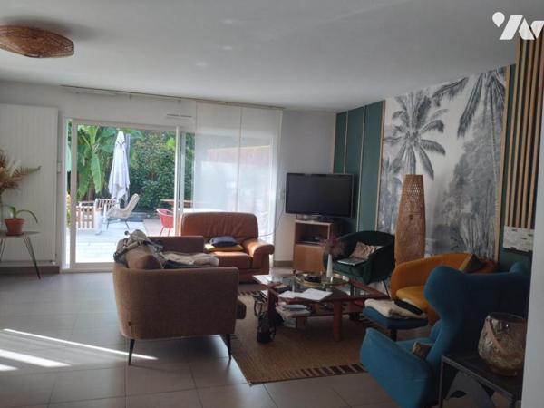 Maison contemporaine 6 PIECES 162 m2 à PLOEREN