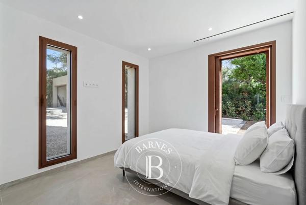 Roquebrune-sur-Argens, Villa 5 Chambres -  182 m² à vendre