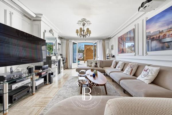 Maisons-Alfort, Maison 4 Chambres -  242 m² à vendre