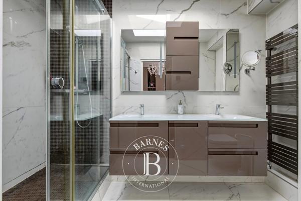 Maisons-Alfort, Maison 4 Chambres -  242 m² à vendre