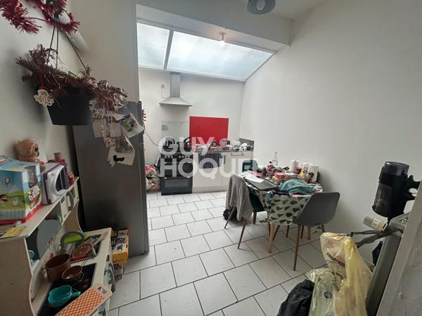 A VENDRE à CALAIS - Maison louée - 2 chambres.