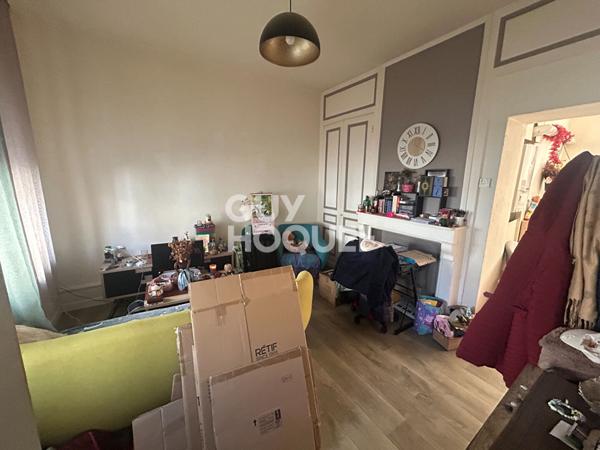 A VENDRE à CALAIS - Maison louée - 2 chambres.