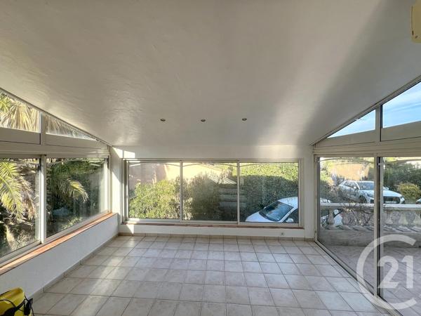 Maison à vendre  5 pièces - 105,96 m2 FREJUS - 83