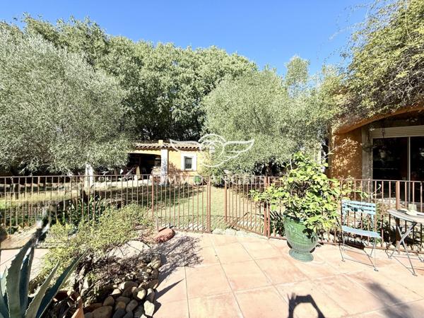 Aubais, entre Nîmes et Montpellier, maison de 182 m² piscine, garage.