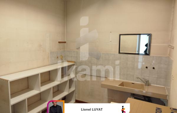 Murs Commerciaux de 49 m²