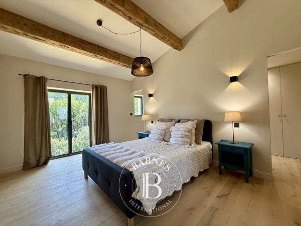 Saint-Rémy-de-Provence, Maison 4 Chambres -  200 m² à vendre