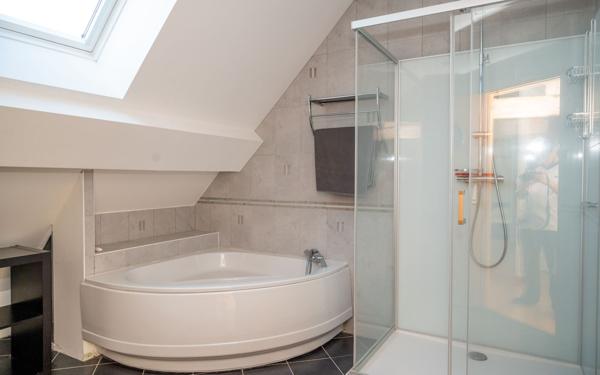 Maison à vendre    10 pièces • 417 m2 Saint-Ay