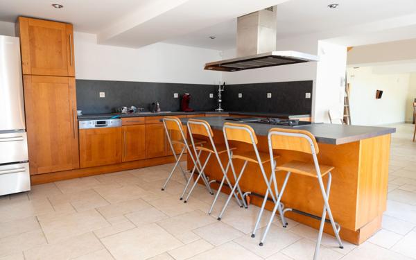 Maison à vendre    10 pièces • 417 m2 Saint-Ay