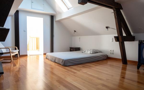 Maison à vendre    10 pièces • 417 m2 Saint-Ay