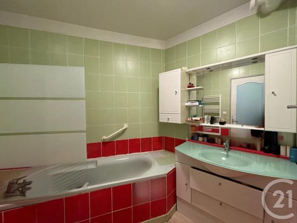 Appartement T3 à vendre  3 pièces - 63 m2 MIRAMAS - 13