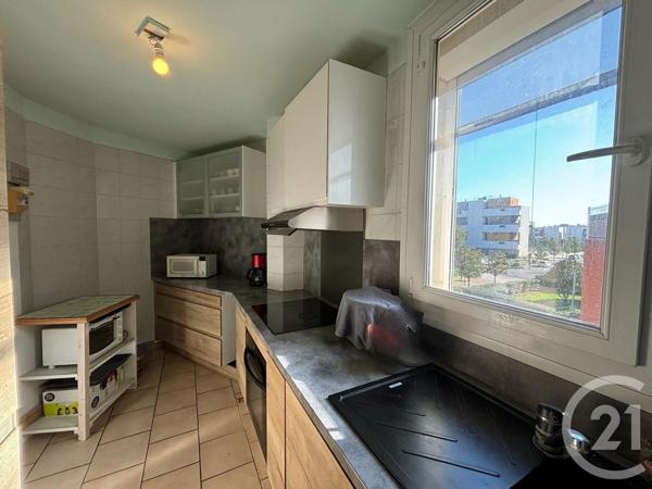 Appartement T3 à vendre  3 pièces - 63 m2 MIRAMAS - 13