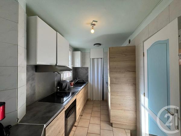 Appartement T3 à vendre  3 pièces - 63 m2 MIRAMAS - 13