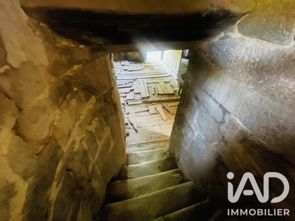 Maison à vendre 5 pièces 240 m² Champagnac-la-Noaille