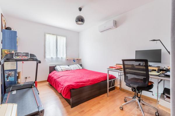 Maison 7 pièces avec terrain de 449 m² à Verrières-le-Buisson, DPE C.