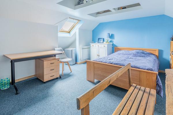 Maison 7 pièces avec terrain de 449 m² à Verrières-le-Buisson, DPE C.