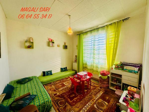 Maison Ales 6 pièce(s) 117 m2