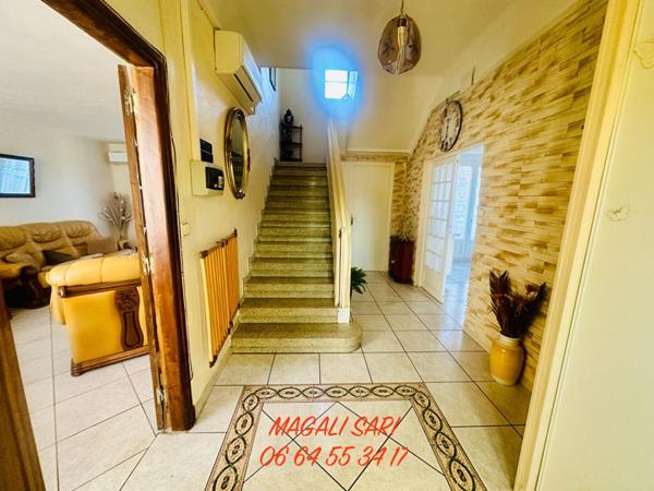 Maison Ales 6 pièce(s) 117 m2