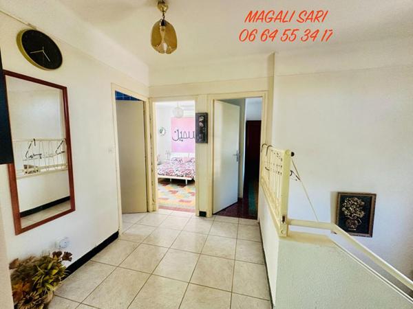 Maison Ales 6 pièce(s) 117 m2