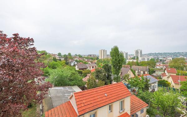 Appartement à vendre    3 pièces • 91 m2 Villemomble
