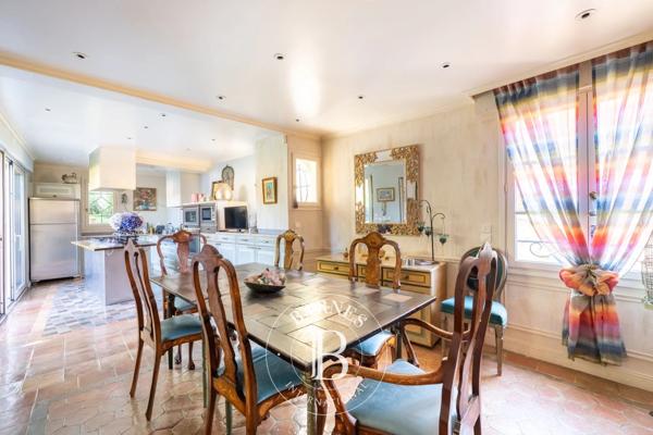 La Celle-Saint-Cloud, Maison 4 Chambres -  251 m² à vendre