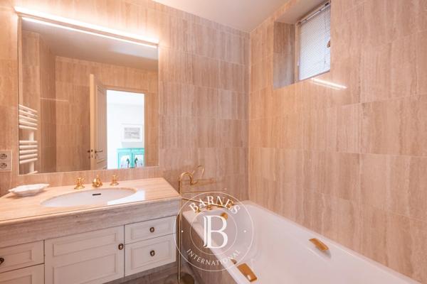 La Celle-Saint-Cloud, Maison 4 Chambres -  251 m² à vendre