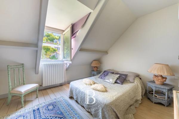 La Celle-Saint-Cloud, Maison 4 Chambres -  251 m² à vendre
