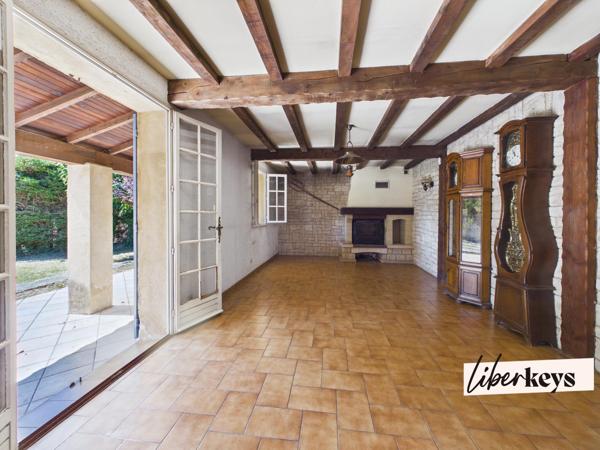 🏠 Maison T4 de plain-pied avec garage et piscine