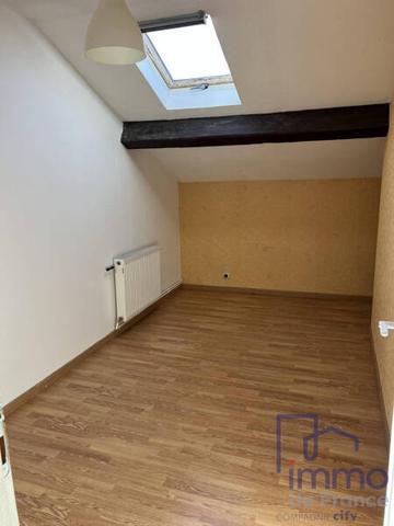 Appartement 5 pièces                                        - 42150 La Ricamarie Réf : 2722-CIFVFOREZVELAY