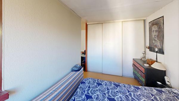 IMMEUBLE DE RAPPORT A CARCASSONNE AVEC GARAGE.