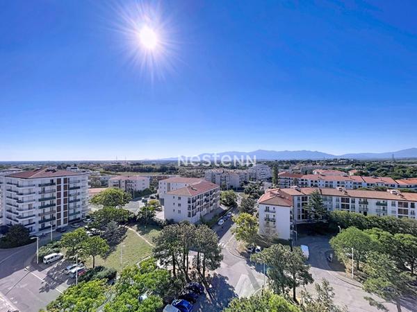 Appartement lumineux avec vue imprenable. Ideal investisseur !