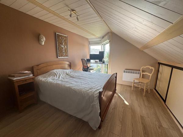 Maison d'architecte Gonneville La Mallet 5 pièce(s) 174 m2