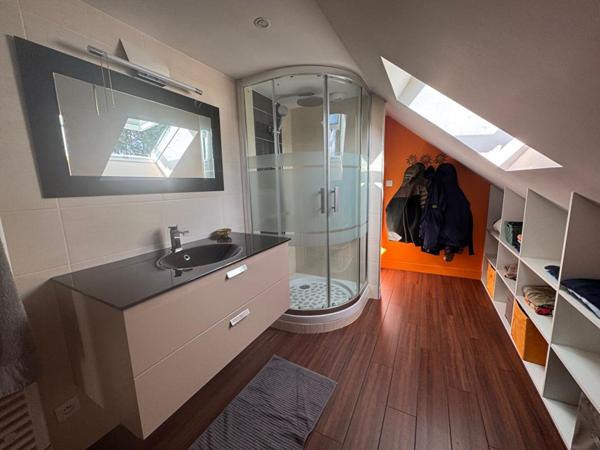 Maison d'architecte Gonneville La Mallet 5 pièce(s) 174 m2